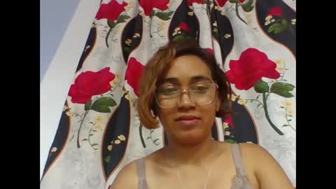 narindra884634 online show from April 15, 8:31 pm