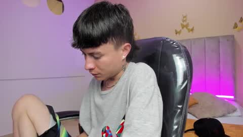 Nascary Fox online show from February 11, 7:50 pm