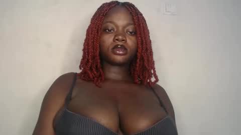 Snapshot of nastie_amanda chatting on October 12, 7:05 pm Amanda online show from October 12, 7:05 pm