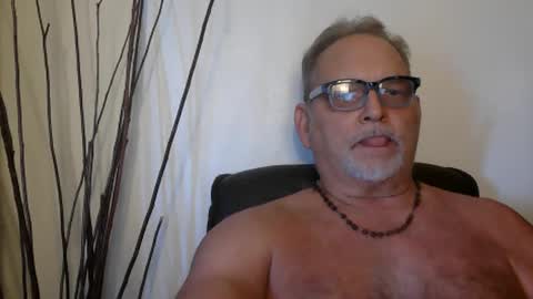 Daddy online show from January 20, 6:43 pm