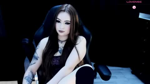 nastykatty_ online show from June 5, 10:48 pm