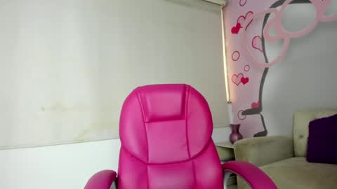 NATALI KIDMAN online show from July 18, 2:30 pm