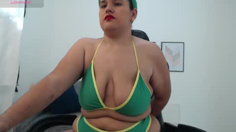 Nathalia online show from September 26, 7:00 pm