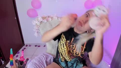 Nataliua Henao online show from October 8, 5:41 pm