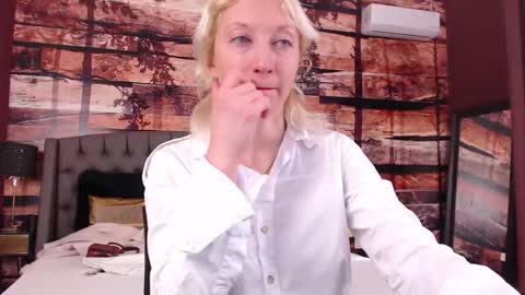 Natalie online show from March 13, 11:57 am