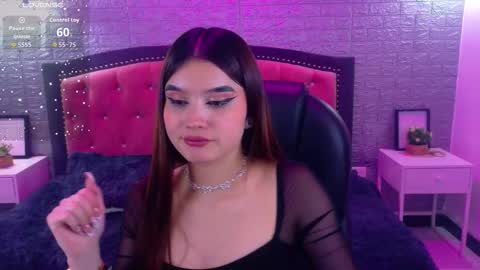 natalie  online show from November 7, 3:42 am