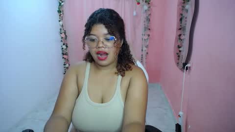 natalie_tits1 online show from October 2, 3:55 pm