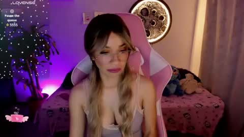 MissNatis online show from July 1, 1:58 am