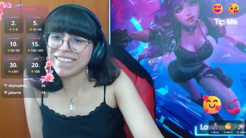 N A T A L Y online show from January 7, 4:05 pm