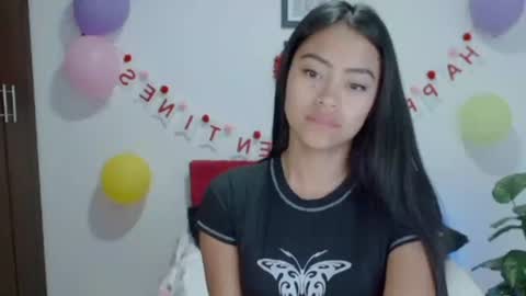 Nataly Escobar online show from September 15, 12:39 pm