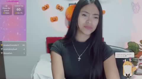 Nataly Escobar online show from October 10, 3:07 pm