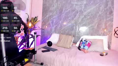 Megan online show from May 14, 9:57 pm