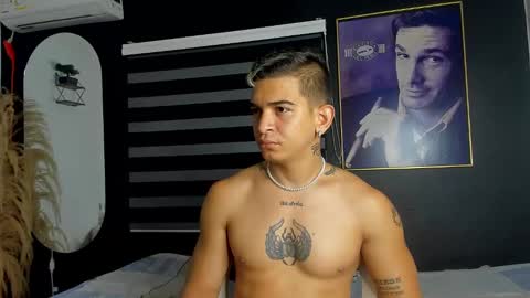 natan_77 online show from February 16, 11:49 am