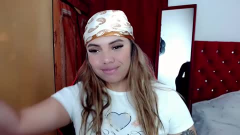 Snapshot of natasha__magics chatting on October 23, 3:41 am natasha__magics online show from October 23, 3:41 am