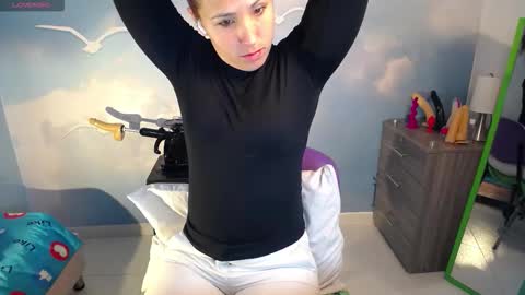 Natasha Bernett online show from September 10, 9:49 pm