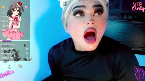 natasha_clifford online show from May 6, 8:59 pm