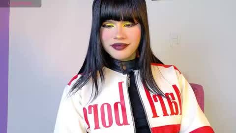 Natahsa  online show from September 23, 5:45 am