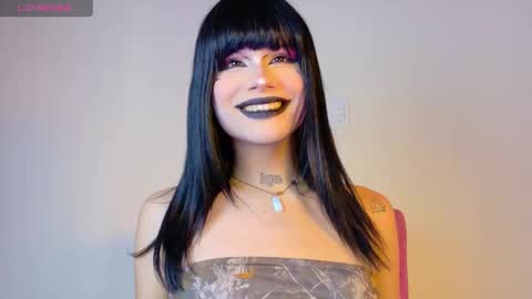 Natahsa  online show from October 7, 6:31 am