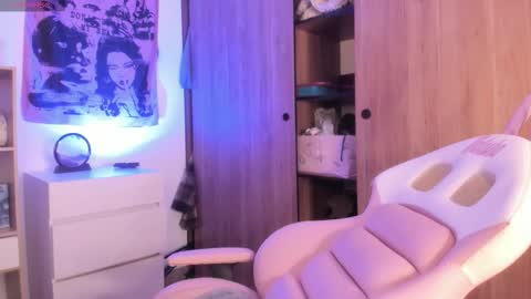 Natasha Independent model online show from October 24, 6:03 am