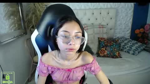 nathaliasweet_1_ online show from December 5, 3:21 pm