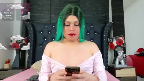 Snapshot of nathaliaz_ chatting on September 12, 12:40 pm nathaliaz online show from September 12, 12:40 pm