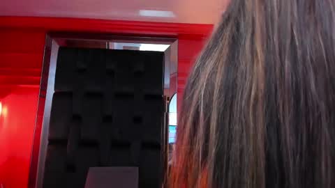 nathalie rossel online show from March 4, 1:12 am