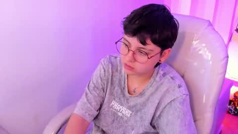 nathalyy_ds online show from March 25, 8:48 pm