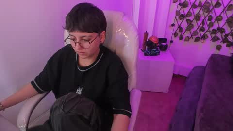 nathalyy_ds online show from March 4, 9:34 pm