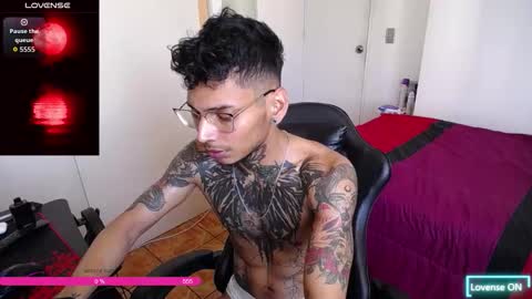 nathan_aress6666 online show from November 12, 7:49 pm