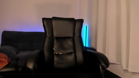 Nathan online show from October 7, 11:12 pm