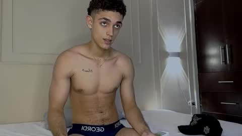 nathan_shimmer online show from December 20, 9:33 pm