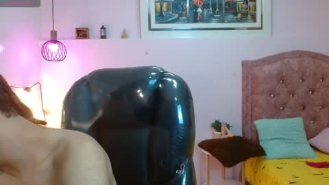 nathanclay online show from November 8, 5:10 am