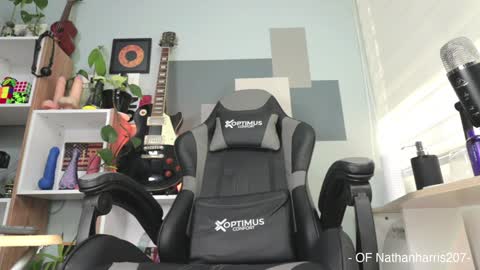 Nathan Harris online show from January 31, 10:31 pm