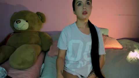 Nathalia online show from February 20, 3:56 am