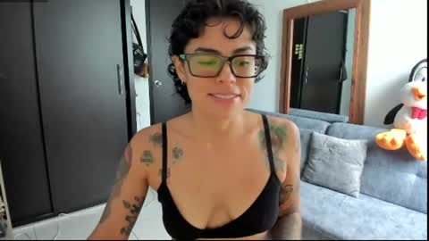 natt_op online show from June 9, 3:23 pm