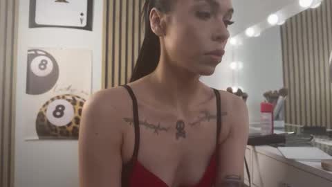 NATTY FIERROS online show from October 29, 8:31 pm