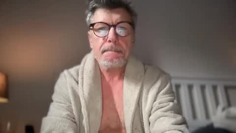 naturalcouple281074 online show from January 11, 1:39 pm