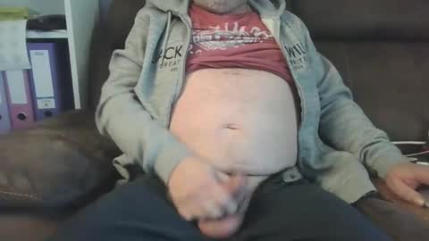 naturistmale45 online show from December 3, 2:55 pm