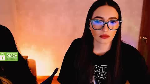 Snapshot of natval_ chatting on February 7, 10:19 am Natalia  Valeria online show from February 7, 10:19 am