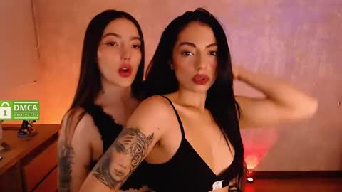 Snapshot of natval_ chatting on October 1, 10:36 am Natalia  Valeria online show from October 1, 10:36 am