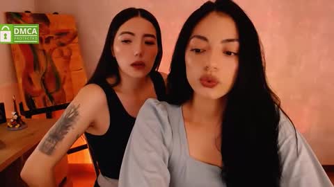 Snapshot of natval_ chatting on October 24, 10:38 am Natalia  Valeria online show from October 24, 10:38 am