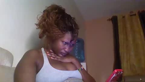 naughty8779 online show from September 18, 11:20 pm