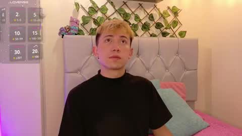 Christopher  Chris online show from February 25, 12:27 pm