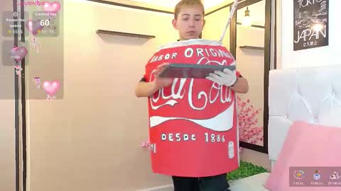 Christopher  Chris online show from October 31, 8:09 pm