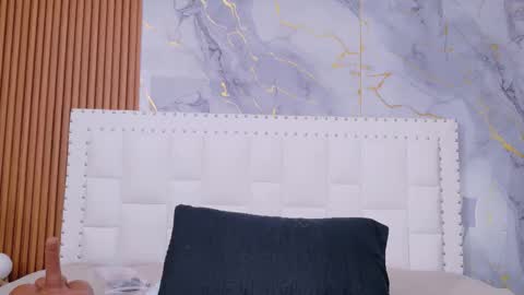 SASHA  online show from March 4, 4:42 am