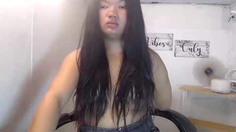 KATE online show from March 9, 7:48 pm