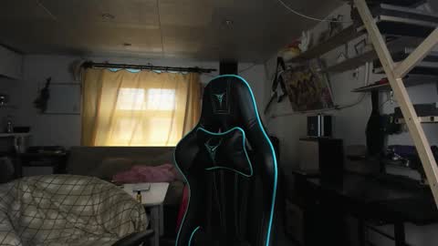 Snapshot of naughty_nik43 chatting on September 24, 10:11 am Nik online show from September 24, 10:11 am