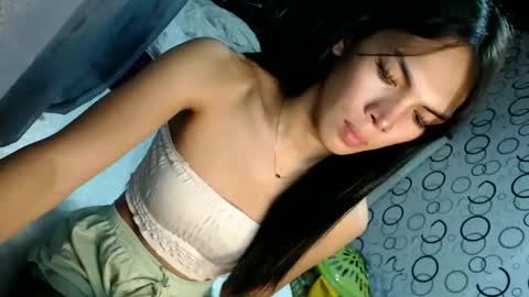 Snapshot of naughty_princess24 chatting on September 30, 10:04 am Ariela online show from September 30, 10:04 am