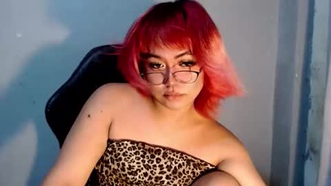 naughty_ursula21xxx online show from October 16, 1:00 pm