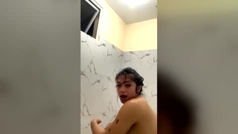 naughtyamanda804704 online show from April 21, 10:55 am